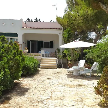 La Prima Casa Apartment *